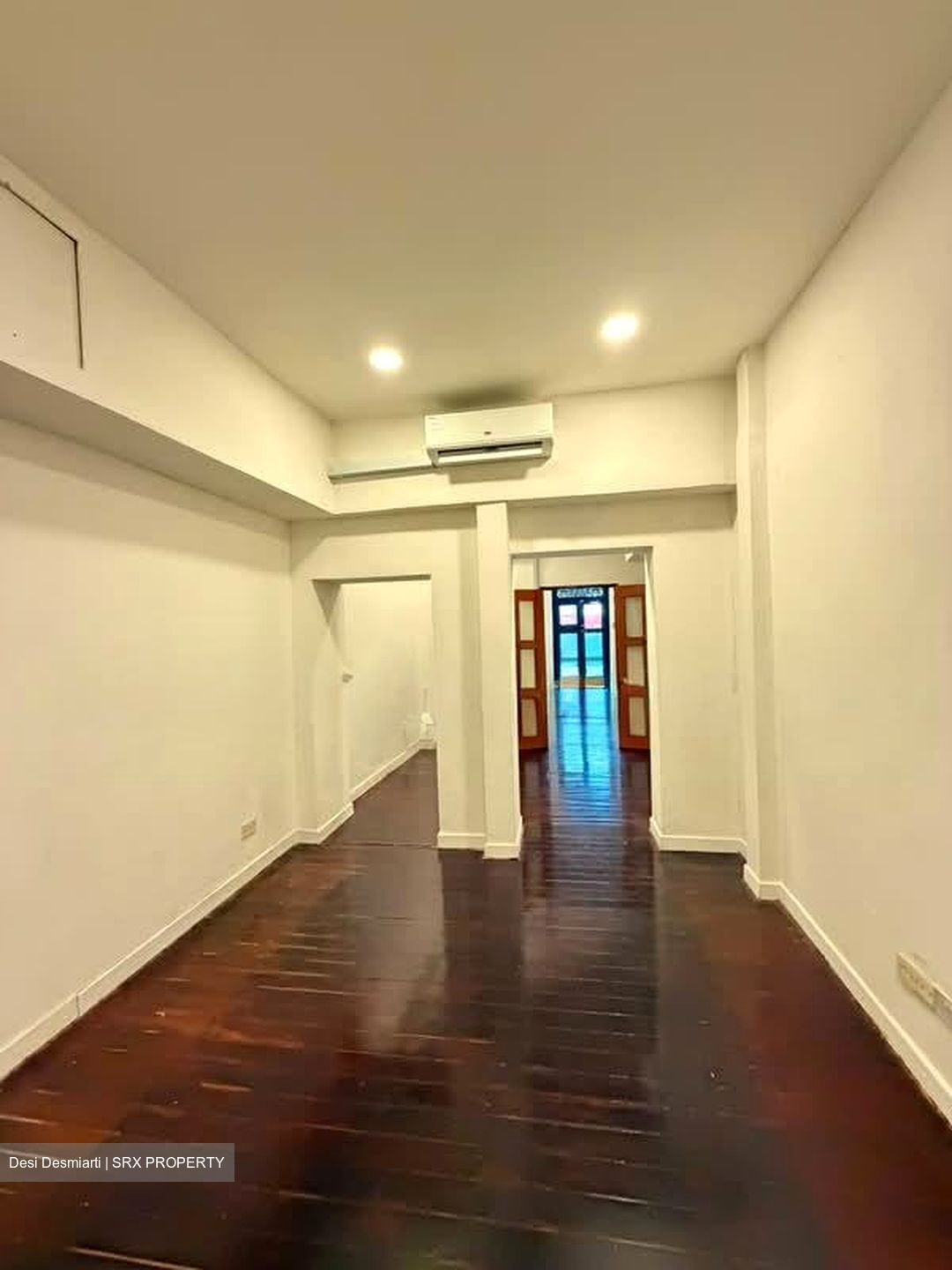 Kandahar Street (D7), Shop House #560554161